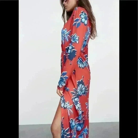Zara Floral Print Midi Dress - Picture 3 of 8